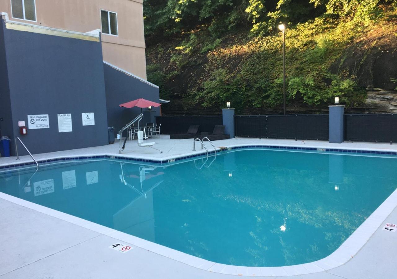 Comfort Suites Nashville Airport - Bna Exterior foto