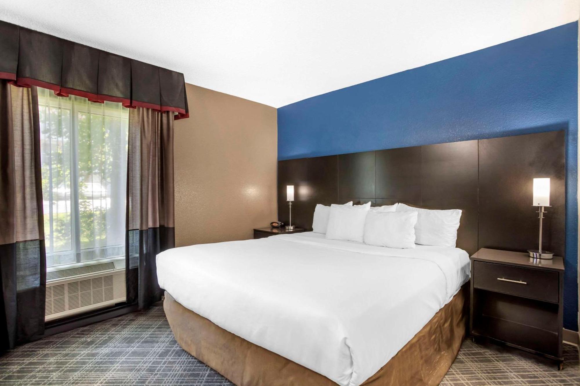 Comfort Suites Nashville Airport - Bna Exterior foto